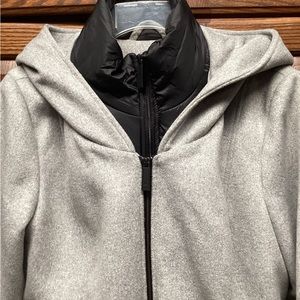 Woman’s Kenneth Cole wool dress coat.